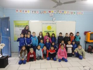A Turminha da Reciclagem/RS atende escolas no mês de Julho