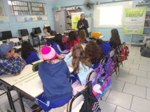 A Turminha da Reciclagem/RS atende escolas no mês de Julho