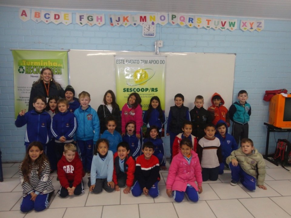 A Turminha da Reciclagem/RS atende escolas no mês de Julho