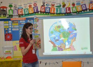 Sensibilização com A Turminha da Reciclagem no mês de Julho