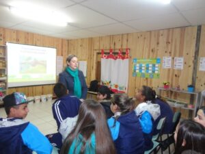 A Turminha da Reciclagem/RS realiza atividades antes do recesso escolar