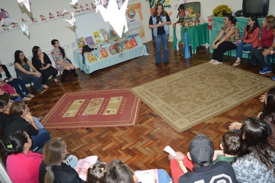 Roda de Leitura no mês de Julho