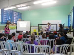 Volta às aulas com A Turminha da Reciclagem/RS