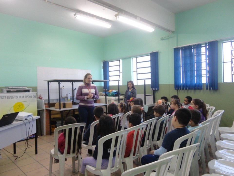 Volta às aulas com A Turminha da Reciclagem/RS