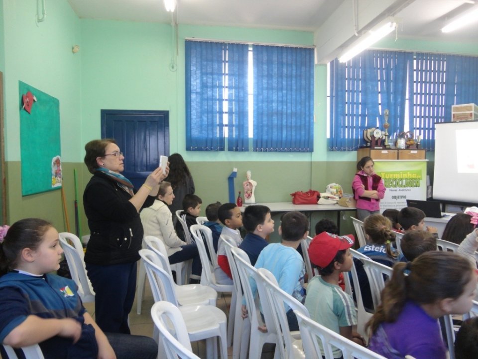 Volta às aulas com A Turminha da Reciclagem/RS